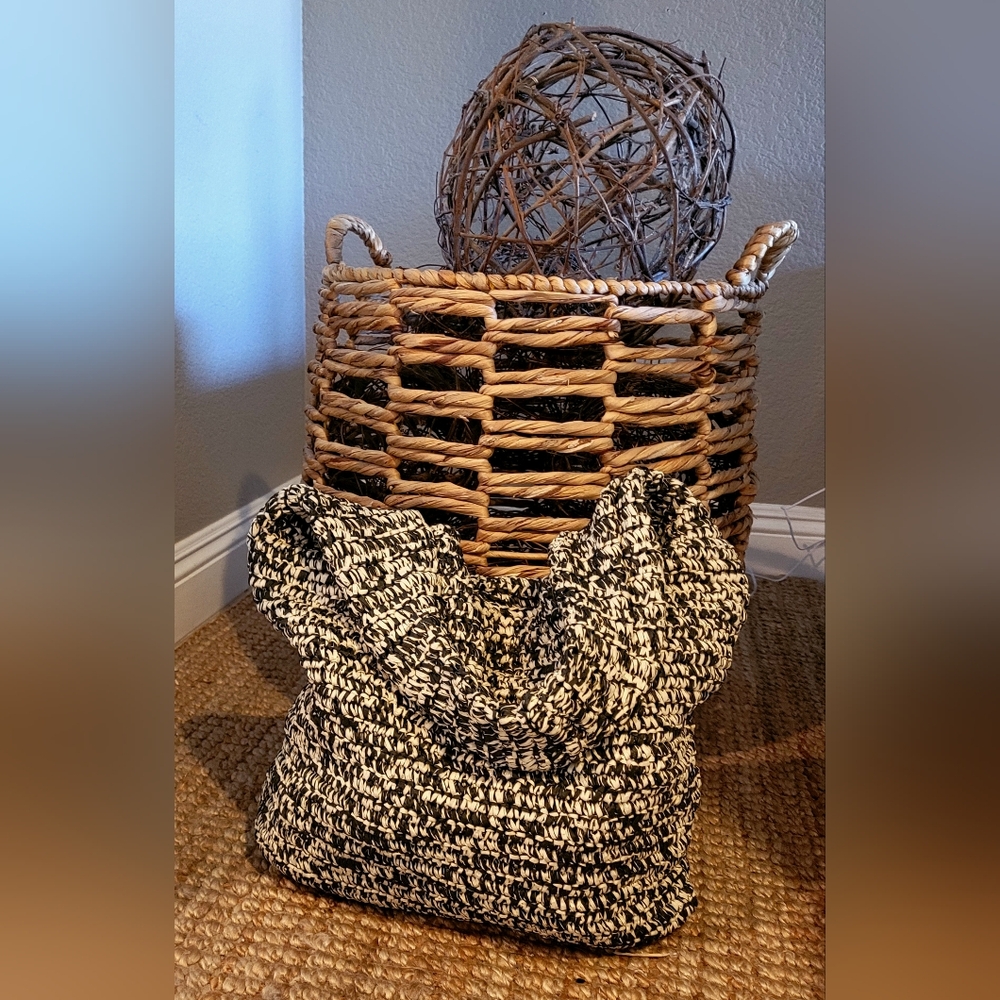 ANTHROPOLOGIE Rafia Hobo Bag - Picture 4 of 9